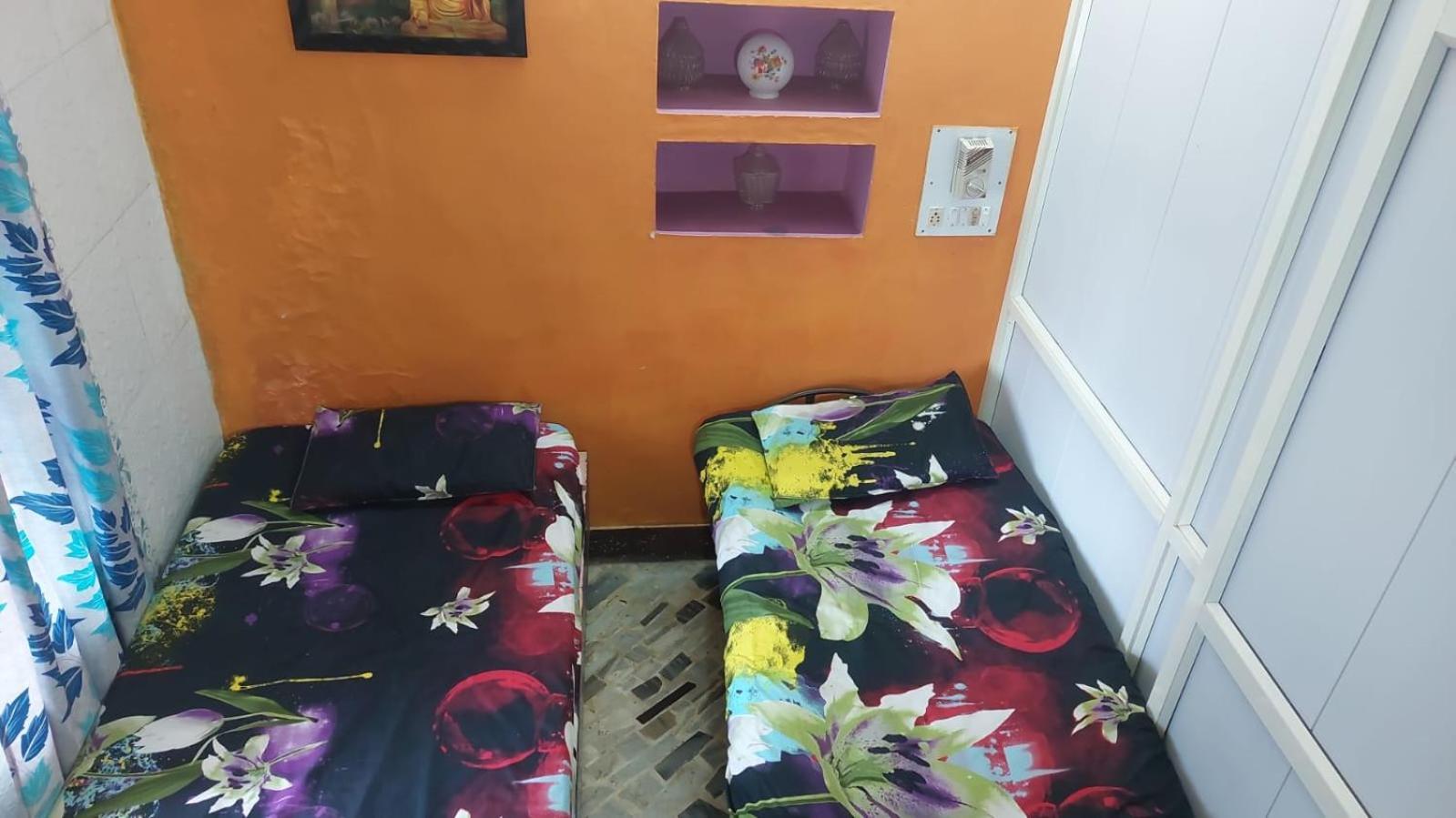 מדיקרי Honey Palace Homestay מראה חיצוני תמונה