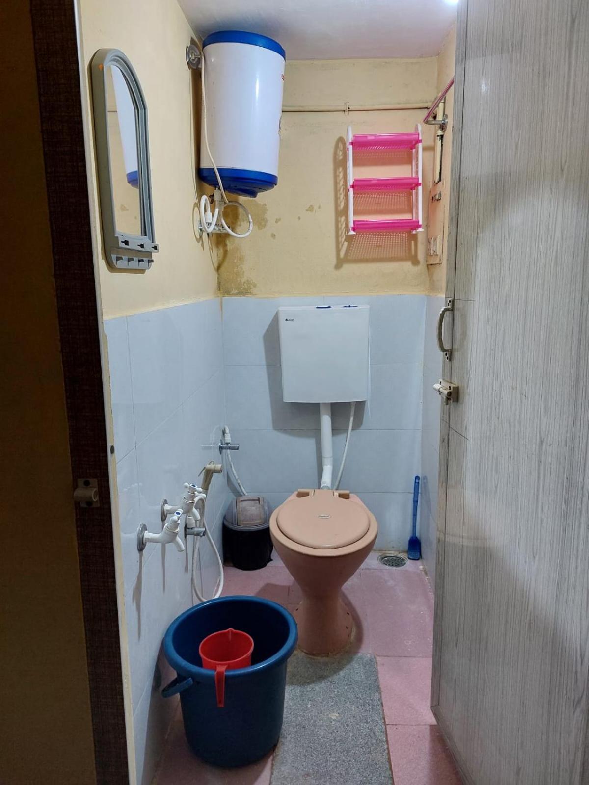מדיקרי Honey Palace Homestay מראה חיצוני תמונה