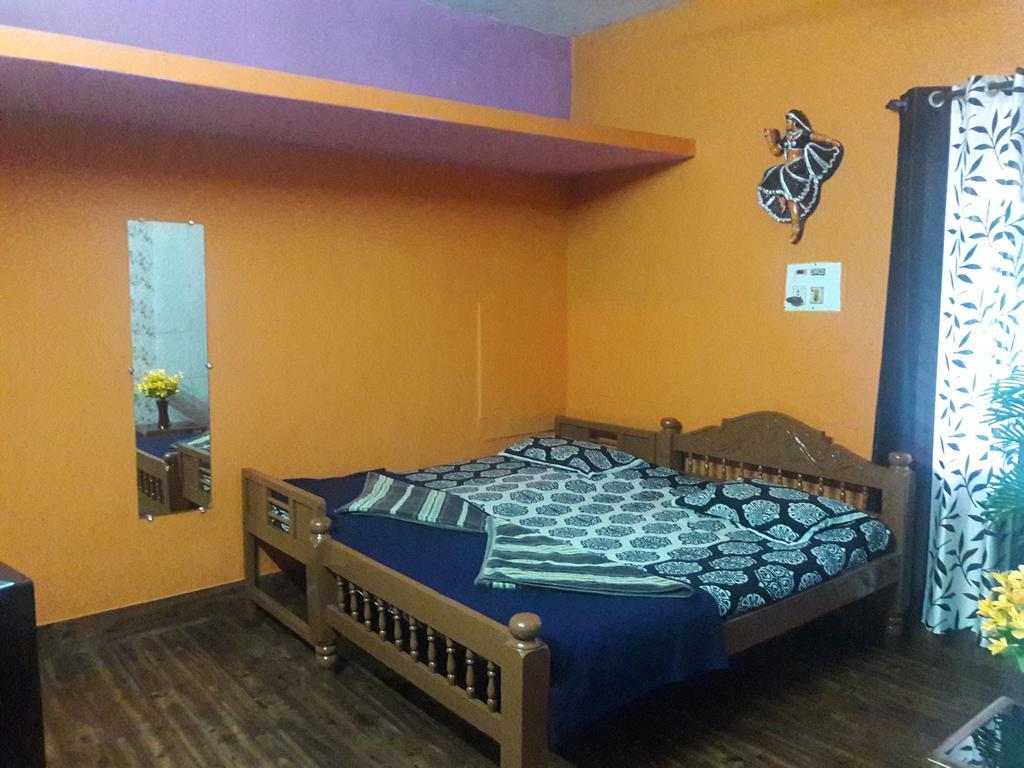 מדיקרי Honey Palace Homestay מראה חיצוני תמונה